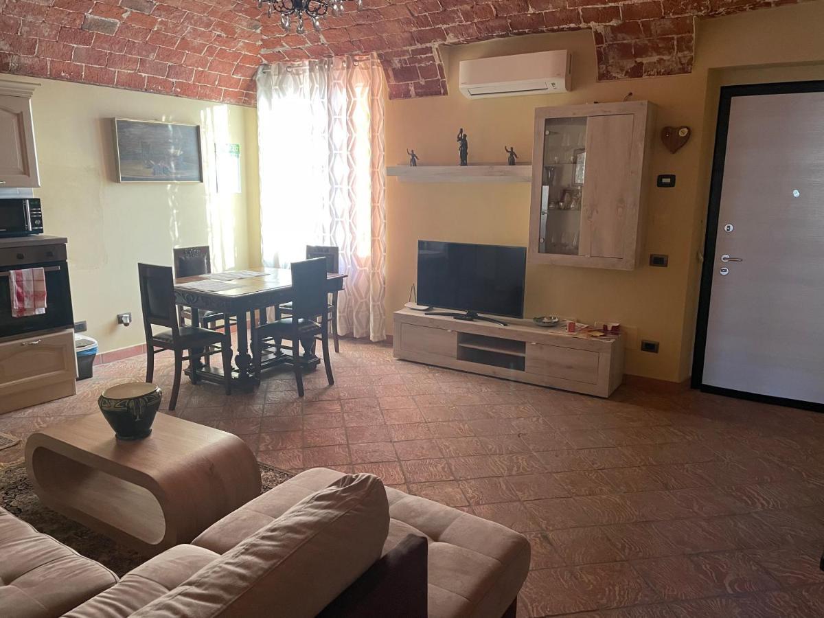 Residenza Nikol Appartamento Giulia Casale Monferrato Eksteriør bilde